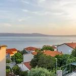 Residenca * Novi Vinodolski