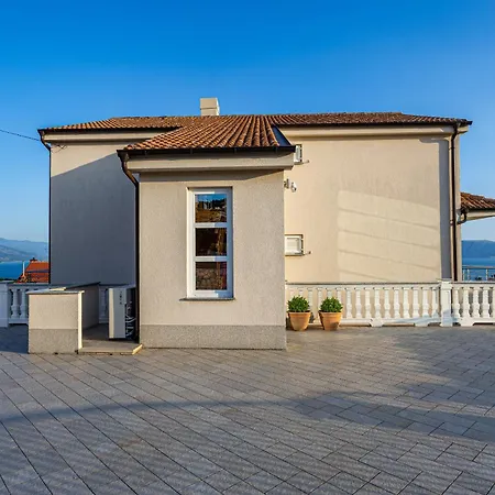 Residenca * Novi Vinodolski