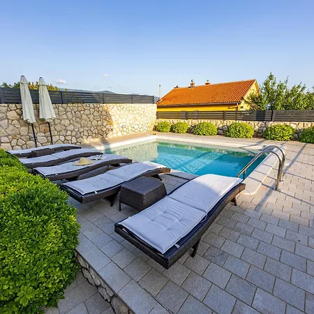 Residenca * Novi Vinodolski