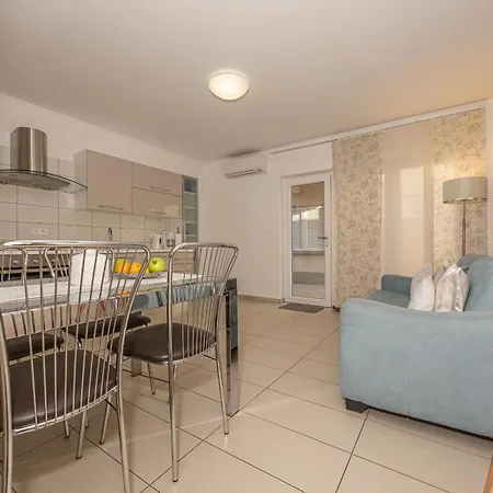 Residenca Lägenhet *